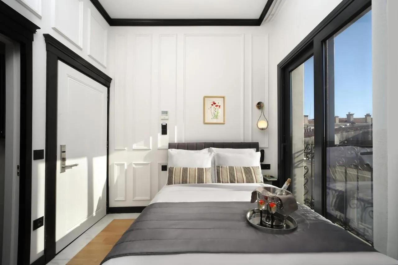 The Trinity Hotel Taksim - Special Category Istanbul