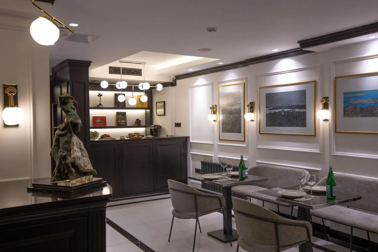 The Trinity Hotel Taksim - Special Category 이스탄불 4*,  터키